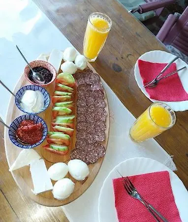 R&h Homestay