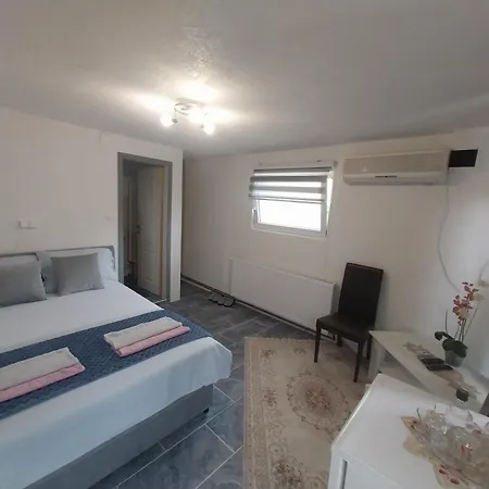 Kwatera prywatna R&h *